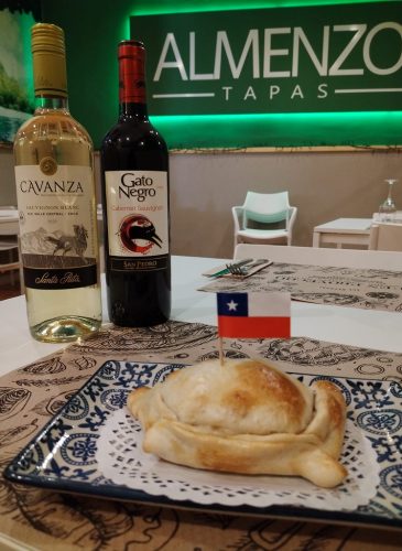 Empanadas y vinos chilenos